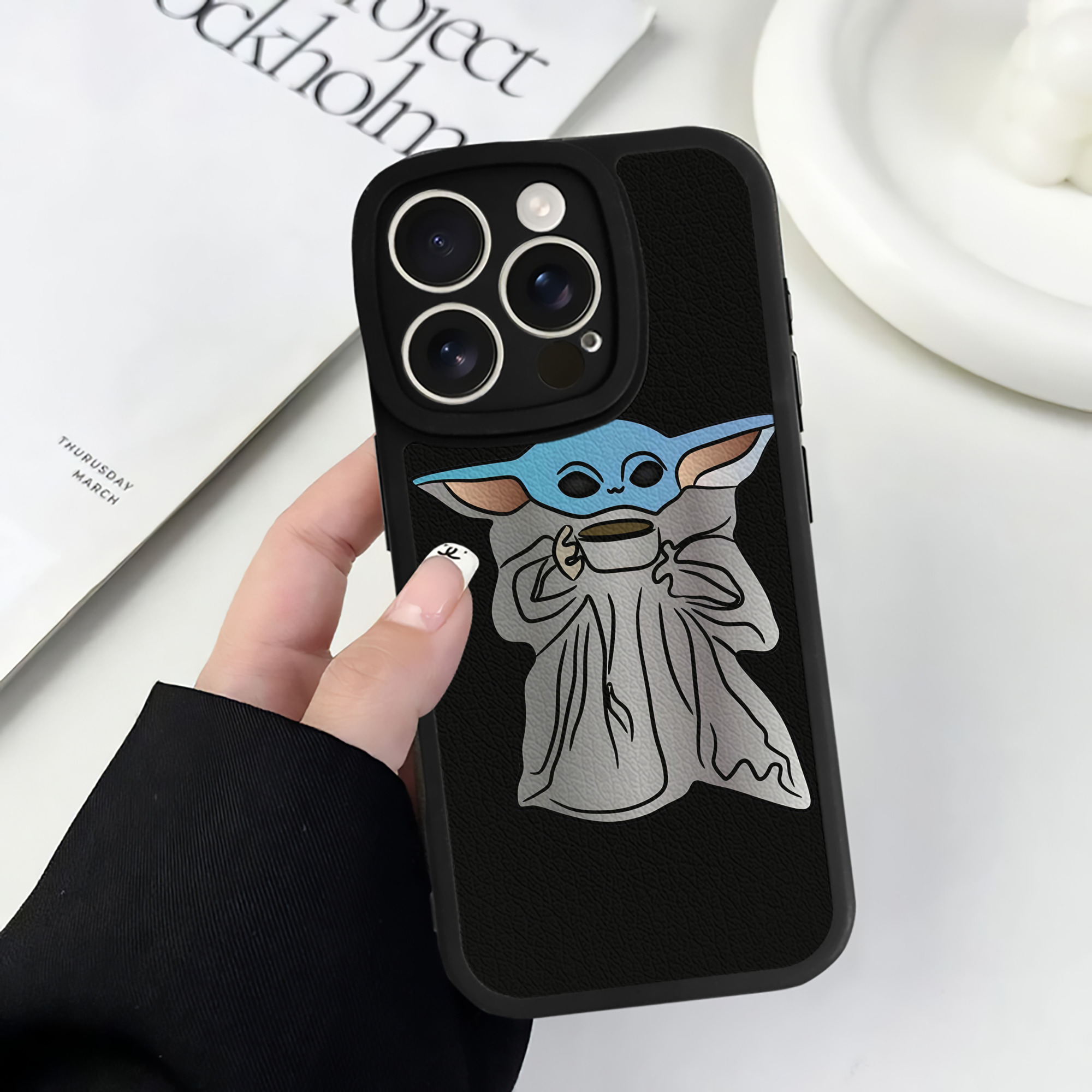 （画像用） スター・ウォーズ Star Wars 【iPhone 16シリーズ対応】シリコンスマホケース（レザー調） 材質：シリコン